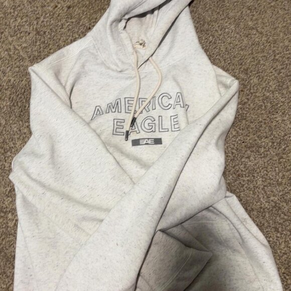 American Eagle Outfitters Women's Grey and White Sweatshirt - Picture 1 of 3